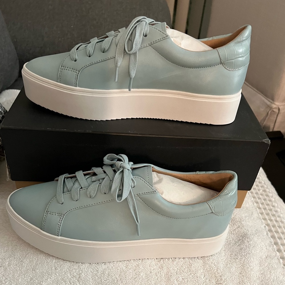 NIB Halogen Leather Sneakers with Croc designed heel